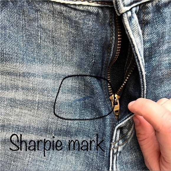 Cult of Individuality Distress Grunge Alter Ego High Rise Boyfriend Jean Size 26 - Picture 9 of 17